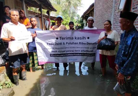 Kitabisa.com Bantu Sembako Korban Terdampak Banjir Desa Kumpulrejo